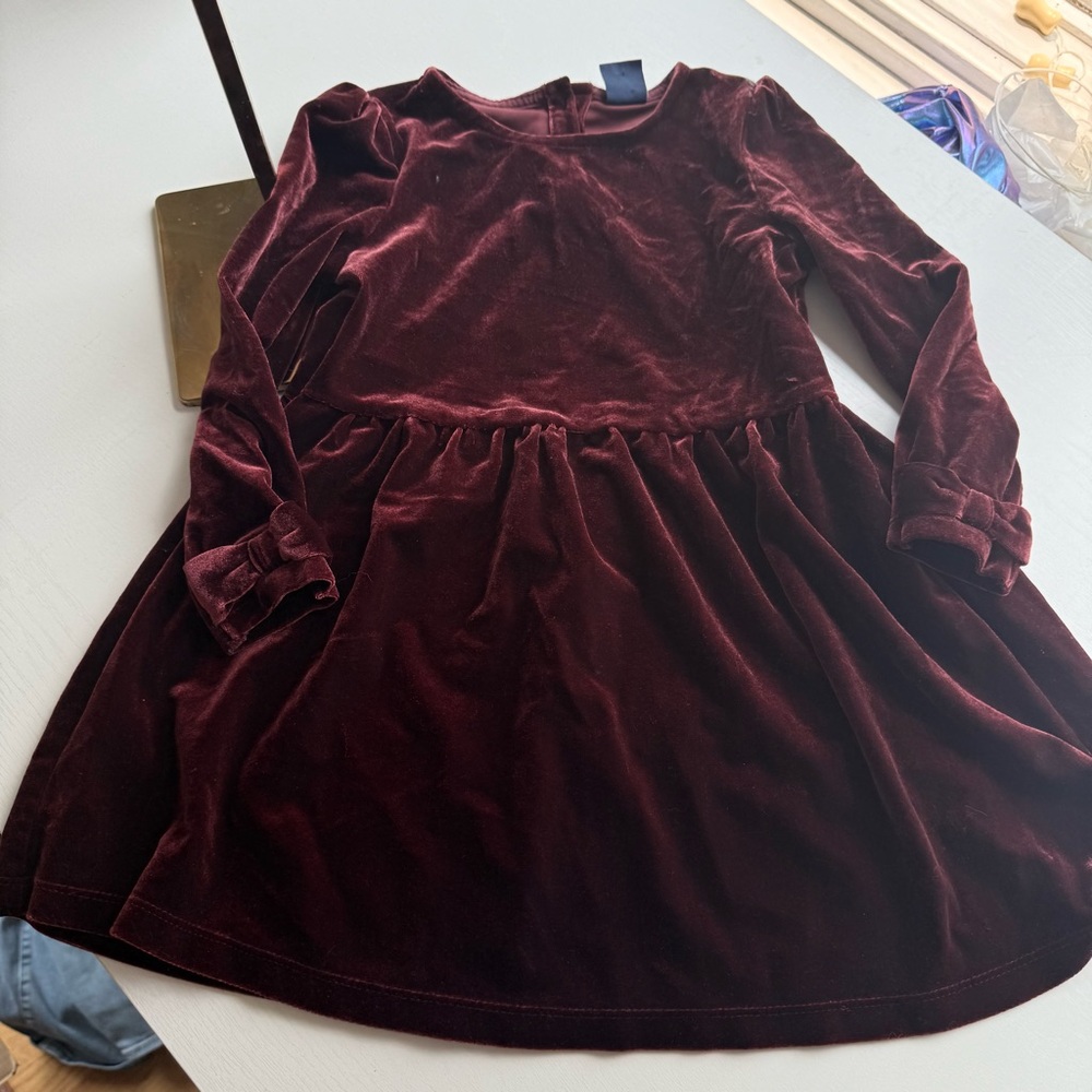 GAP Kids toddler girls Velvet Burgundy Dress with bows‎